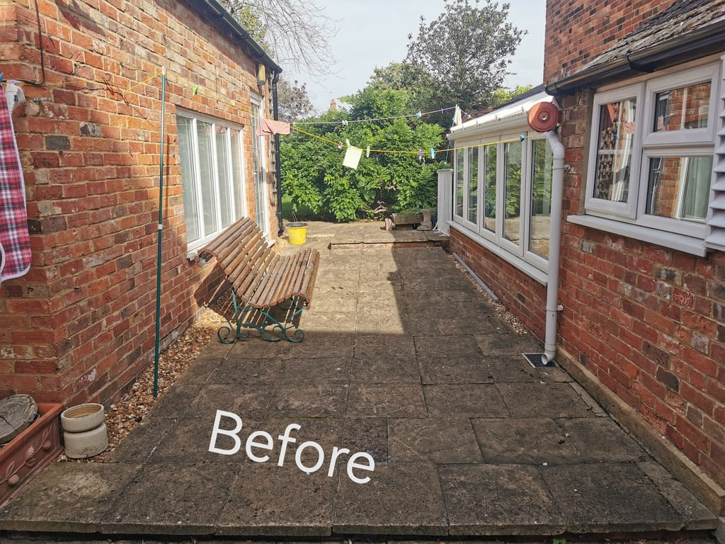 Pressure-Washing-Services-For-A-Tired-Old-PatioBack-To-Life-In-Thame 0