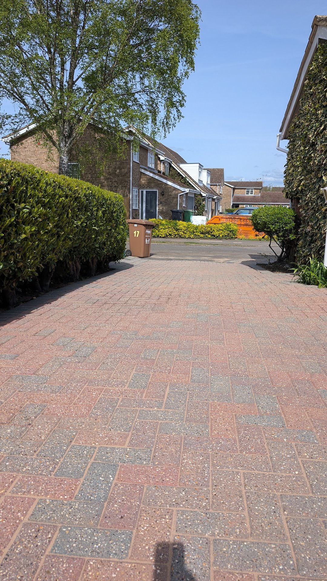 Driveway-Restoration-in-Thame-Bringing-a-Weathered-Driveway-Back-to-Life 0