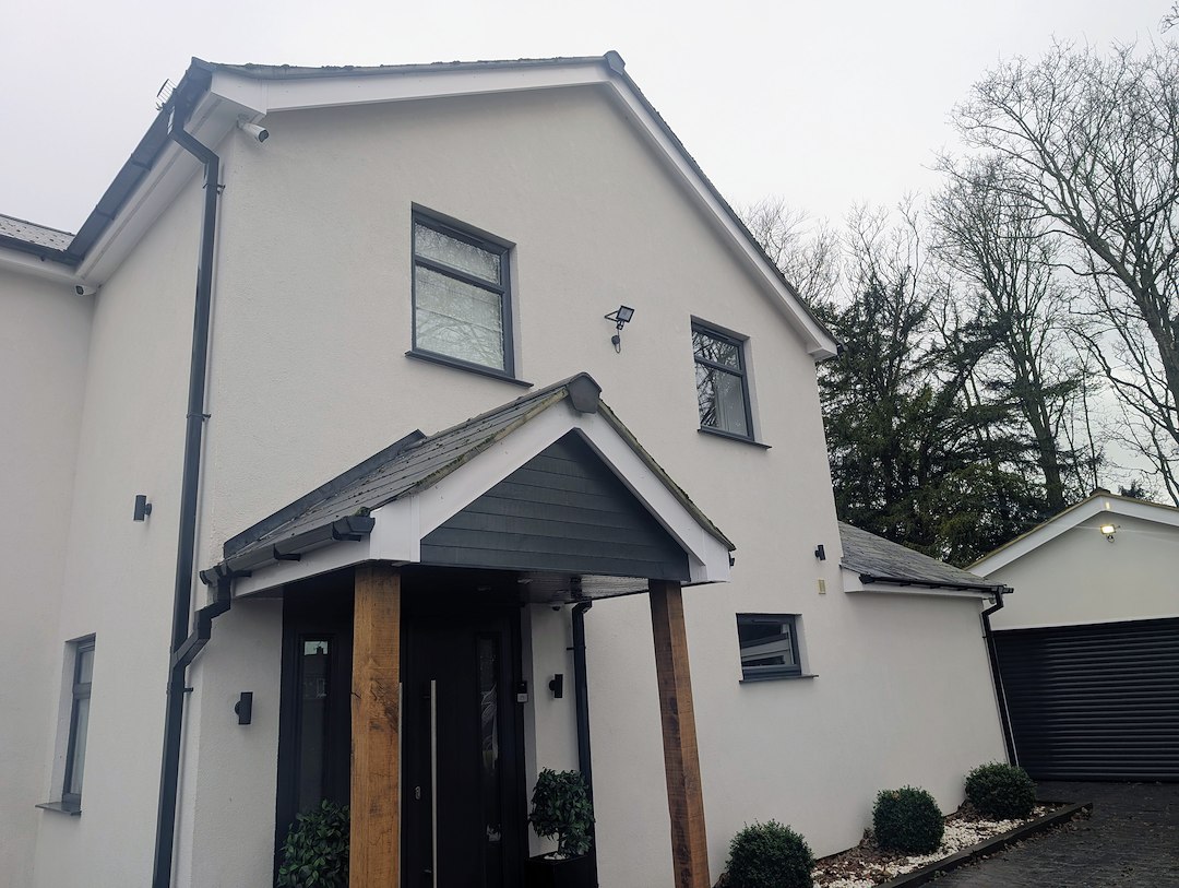 Render-Cleaning-in-Beaconsfield-Restoring-a-Stained-Render-Exterior-Safely 0