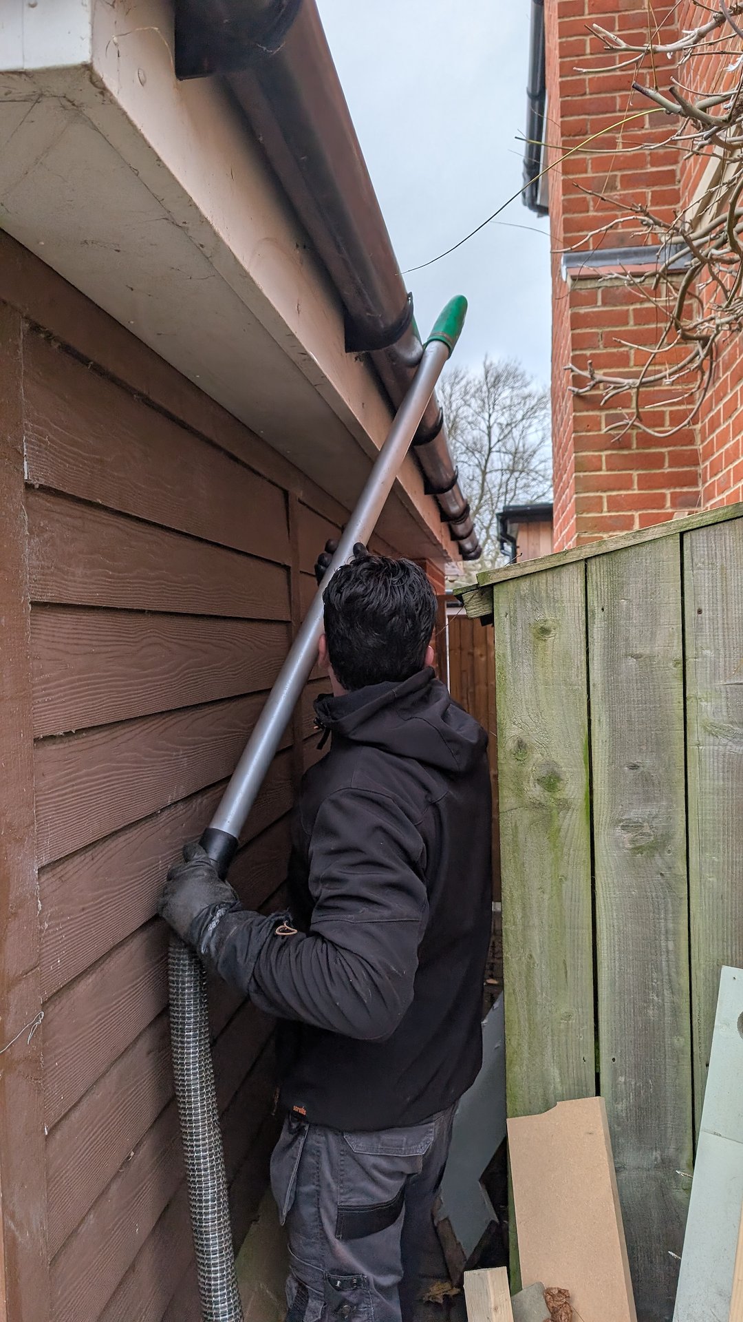 Gutter-Cleaning-and-Repair-in-Princes-Risborough 0