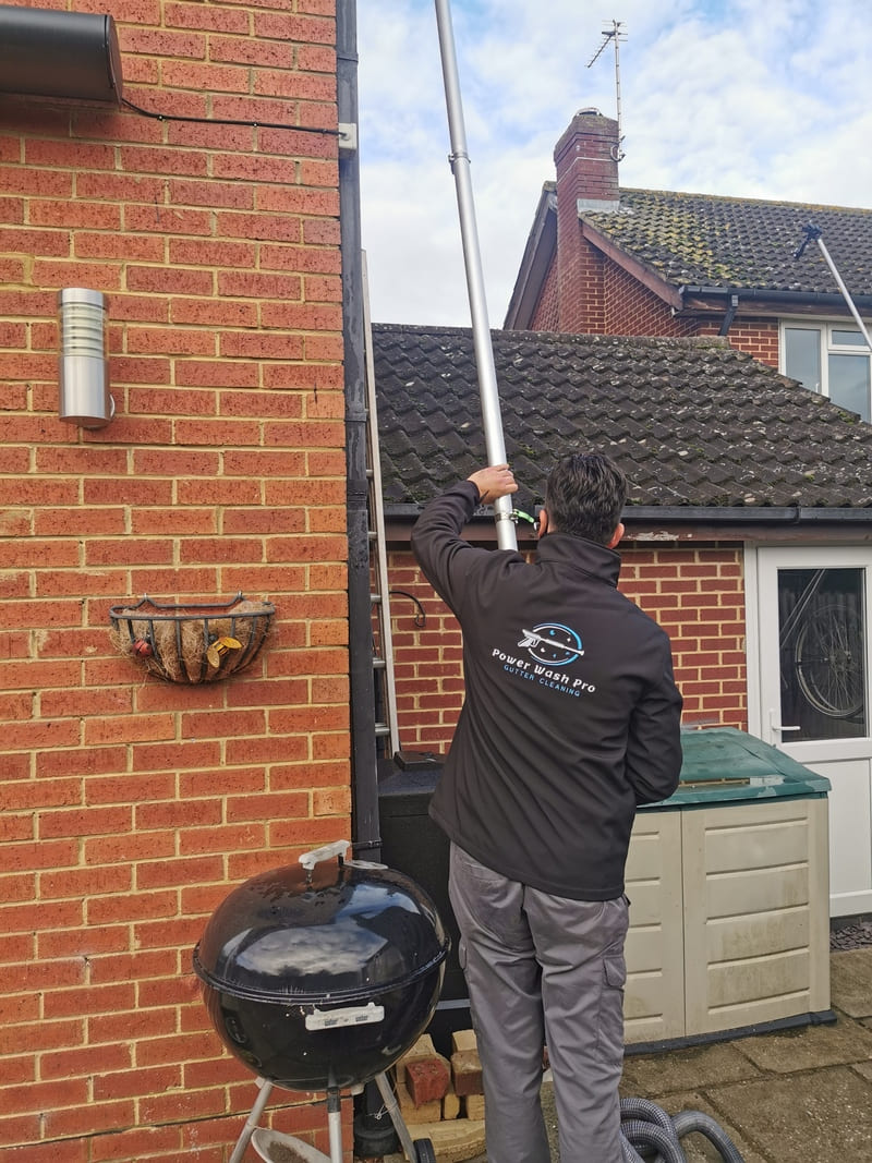 Clogged-Gutter-Cleaning-In-Thame-With-The-Gutter-Vac 1
