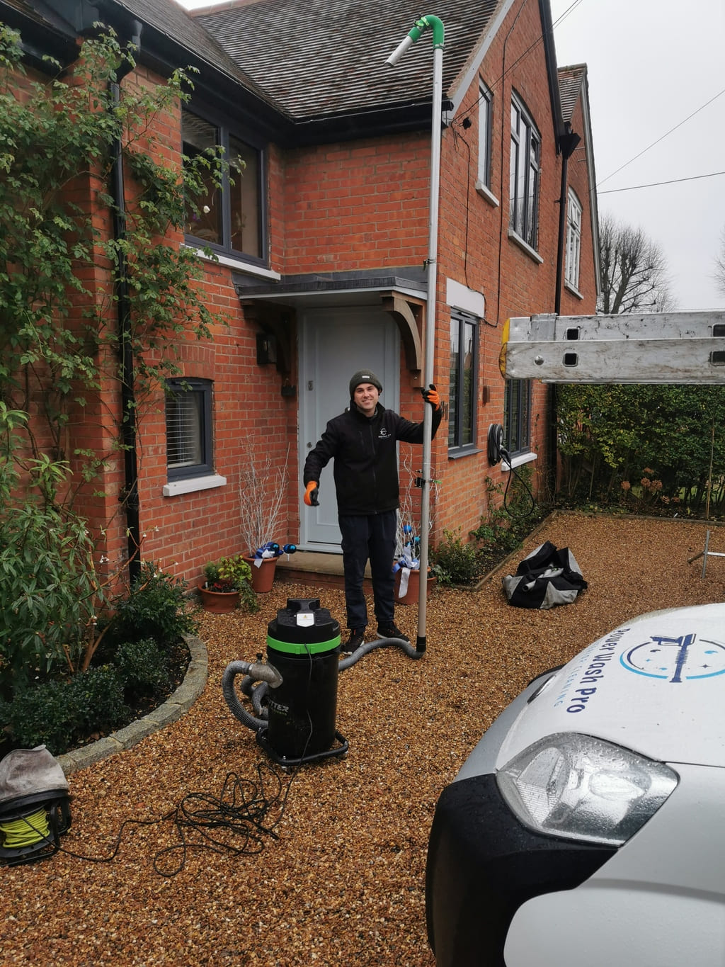 Keeping Gutters Flowing in Thame