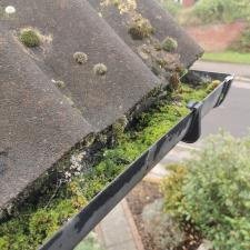 Clogged-Gutter-Cleaning-In-Thame-With-The-Gutter-Vac 2