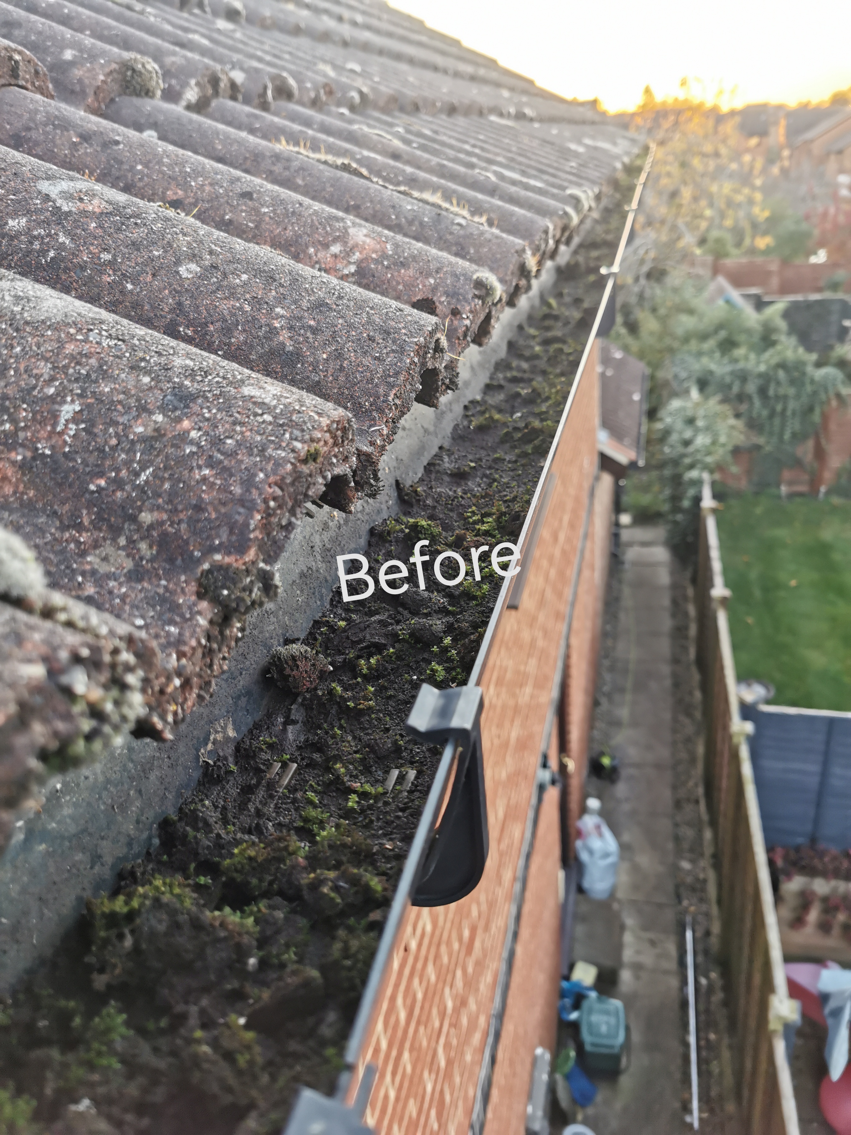 Gutter Cleaning in frosty Thame 