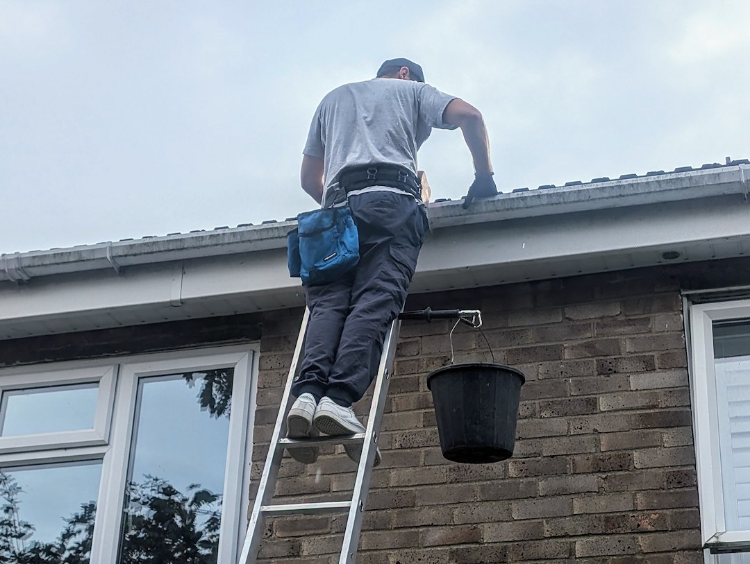 Gutter Cleaning in Headington, Oxford