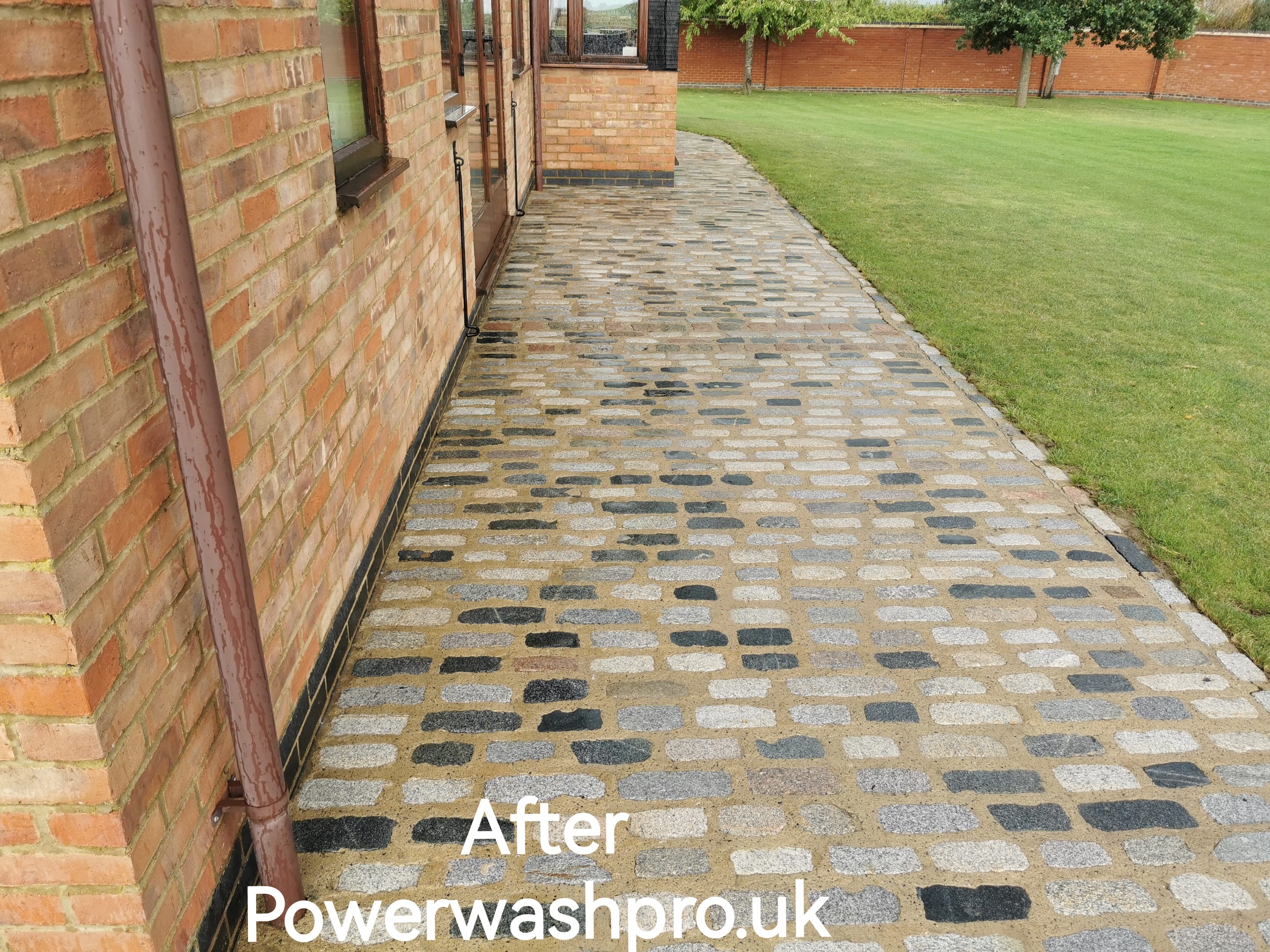 Stunning pressure washing transformation in Aylesbury 