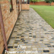 Stunning-pressure-washing-transformation-in-Aylesbury 2