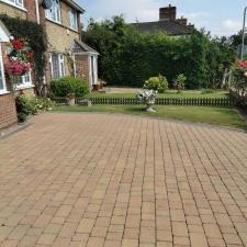 Top-Quality-Driveway-Cleaning-Completed-in-High-Wycombe 1